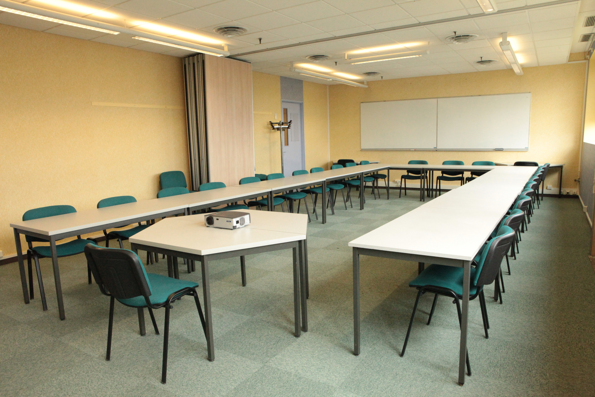 Salle Claude Monnet (20 pers) (COVID 11 pers maxi)